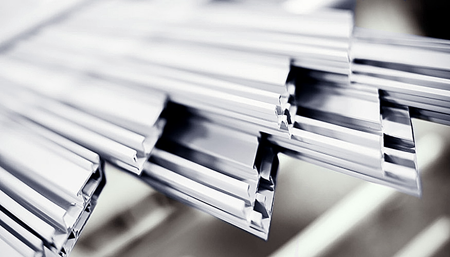 aluminium i bunt